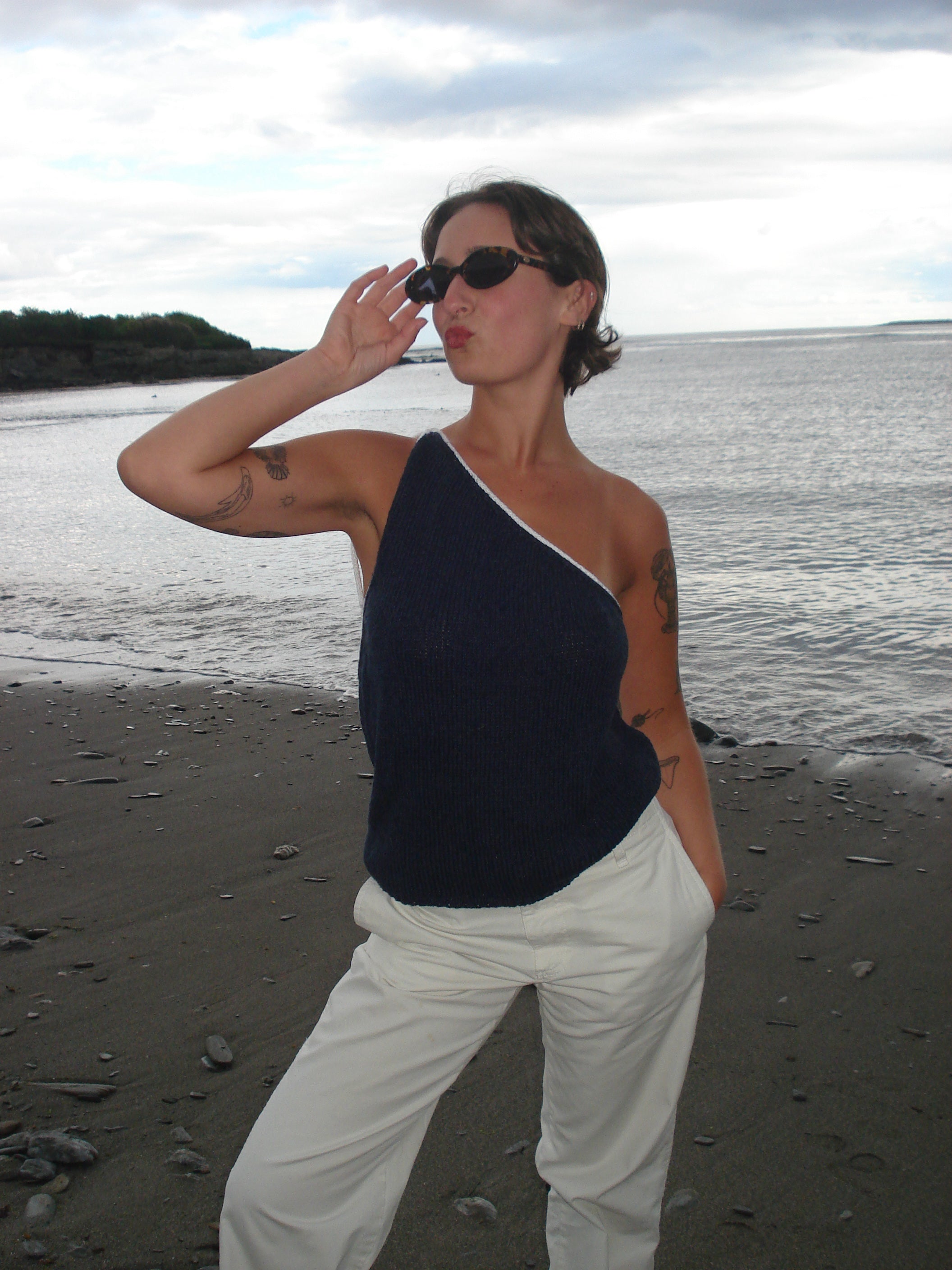 Oyster Top Knitting Pattern