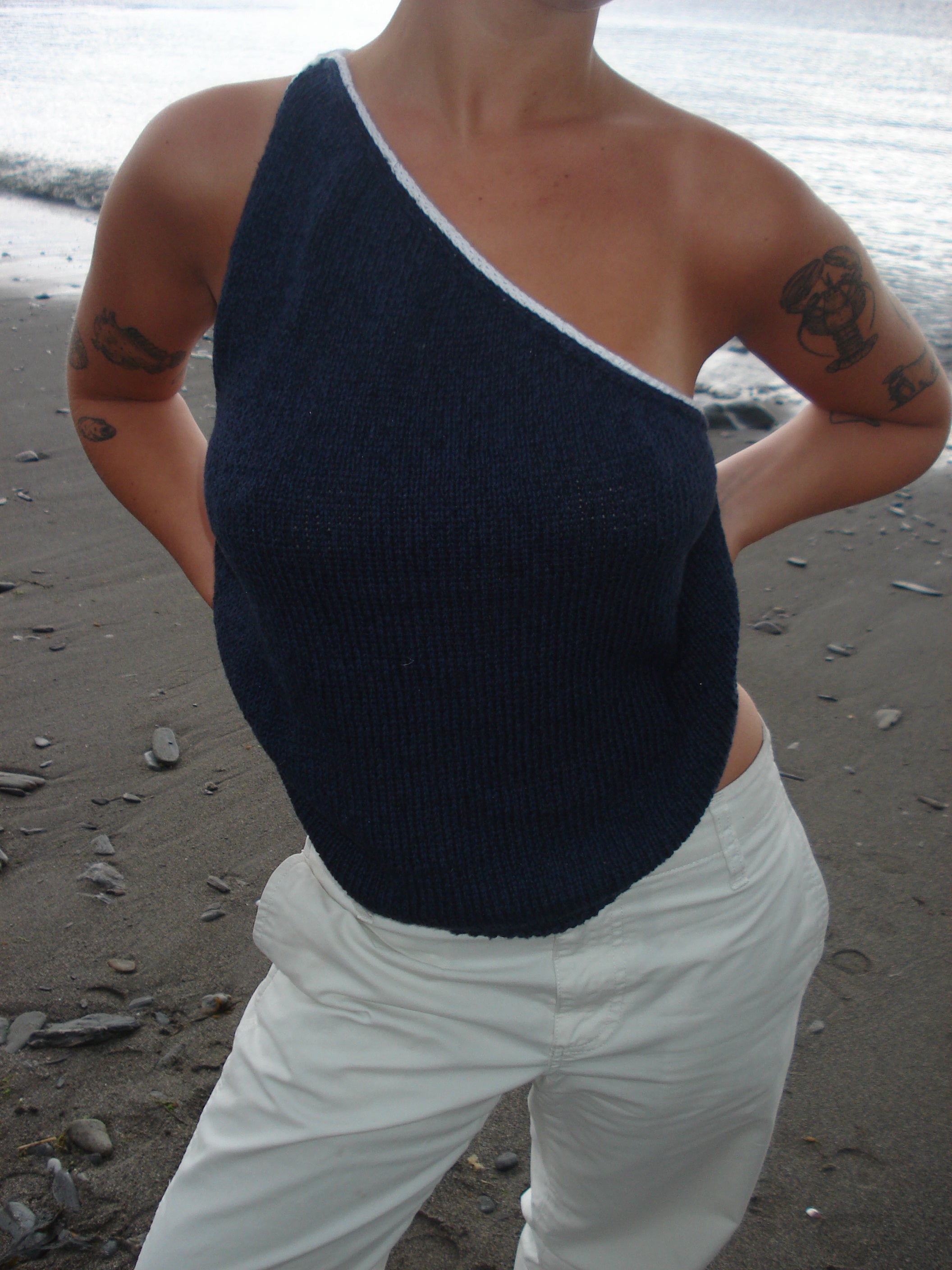 Oyster Top Knitting Pattern